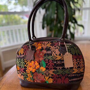 Handwoven Floral Tapestry Bag with Genuine Leather Trim – Unique Artisan Piece